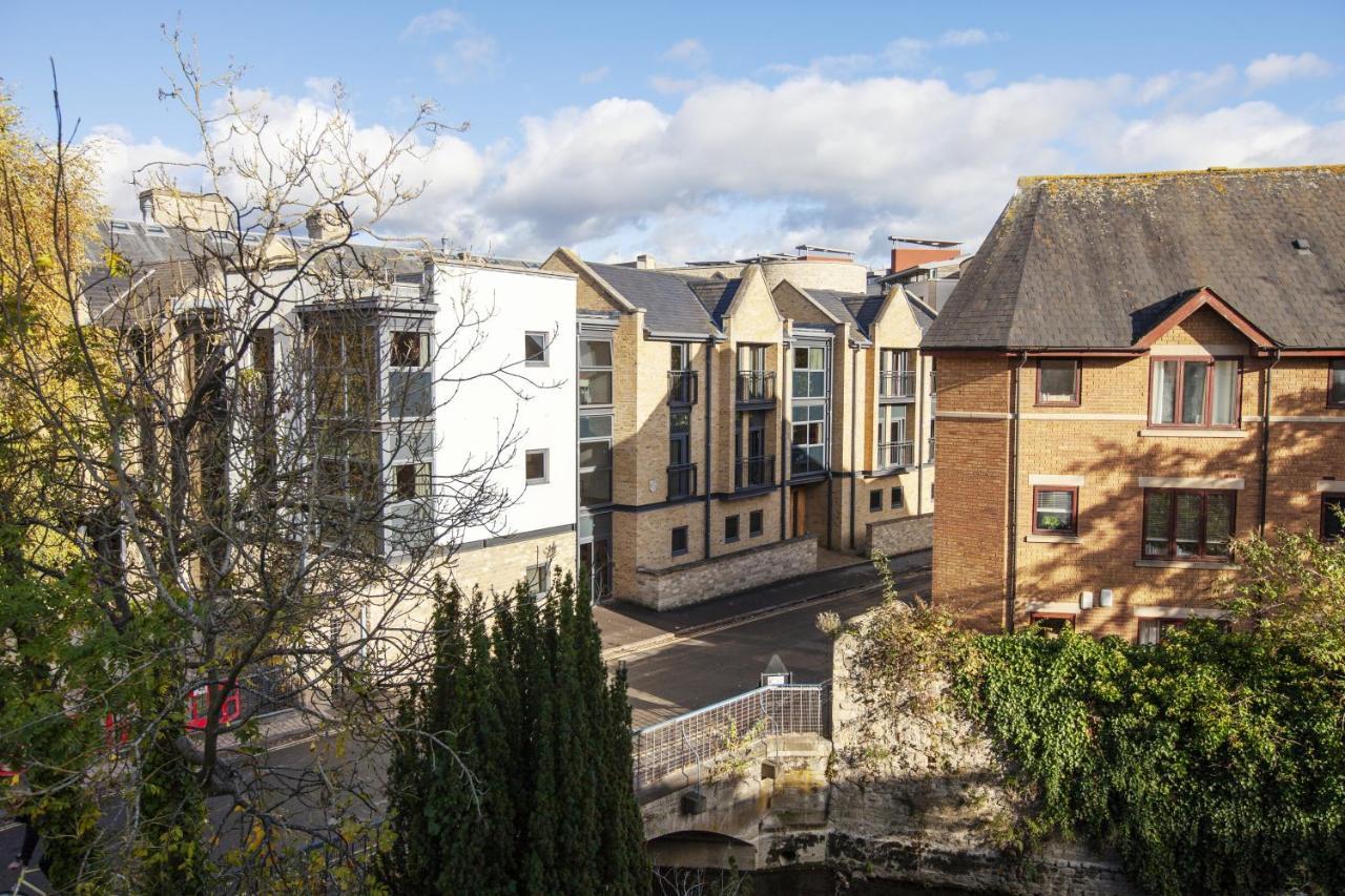 Urban Living'S - The Hawking Apartment Oxford Exterior photo